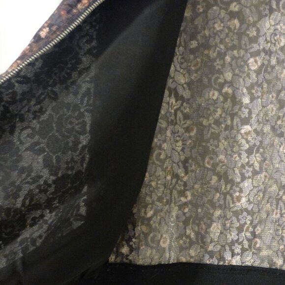 FOREVER 21 black floral lace bomber jacket - Picture 7 of 8